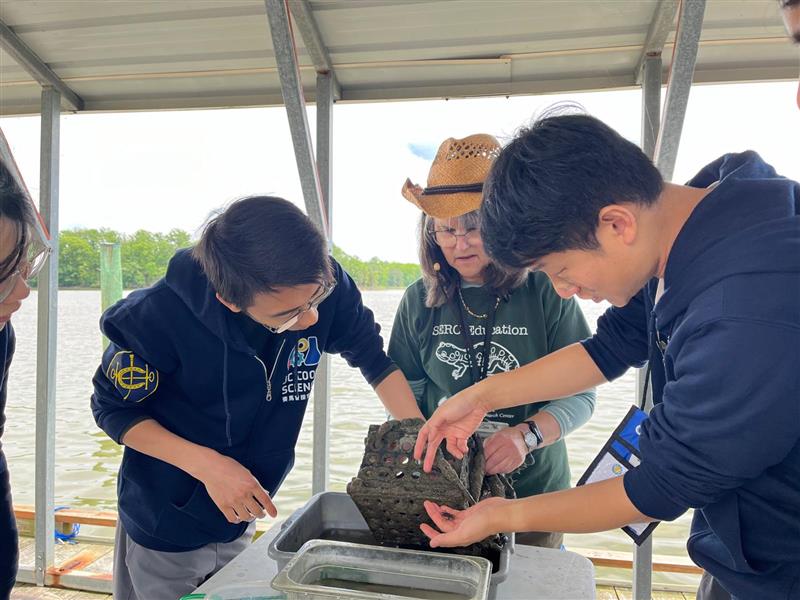 「賽馬會探索科學」首屆先鋒教師前往美國進行專業教師培訓